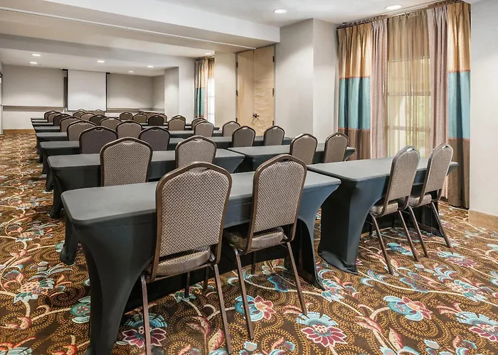Hotel Mainstay North Phoenix