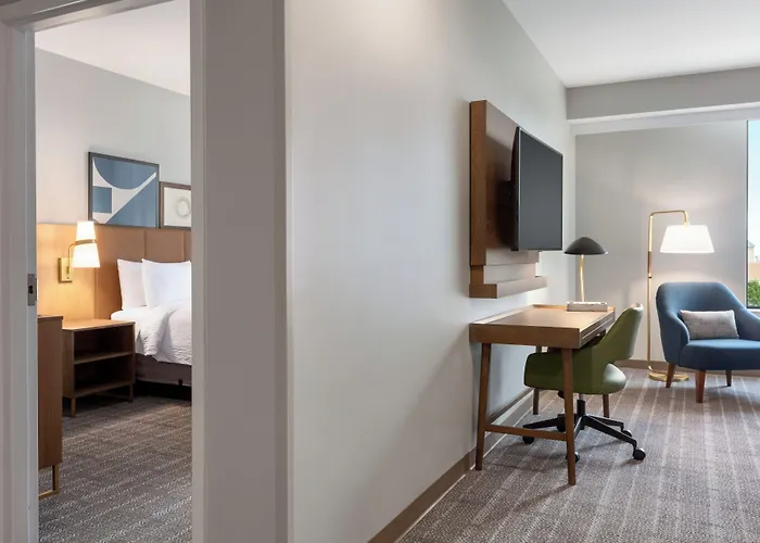 Hotel Mainstay North