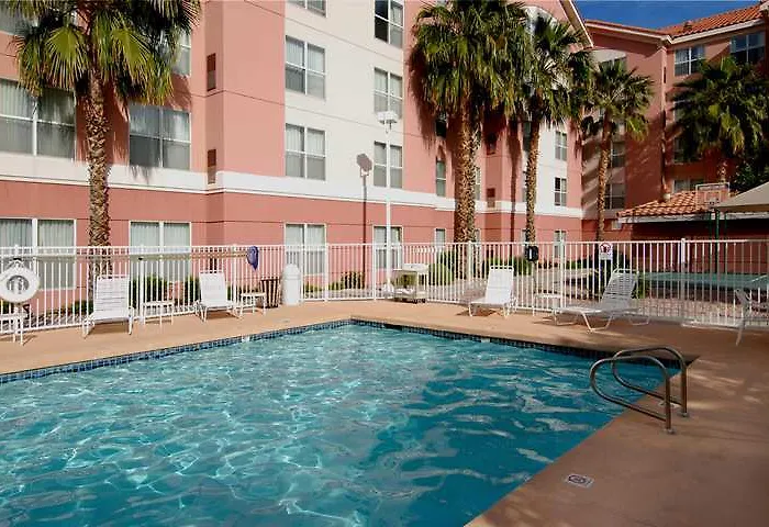 Mainstay North 3* Phoenix