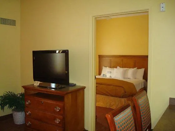 Hotel Mainstay North 3*